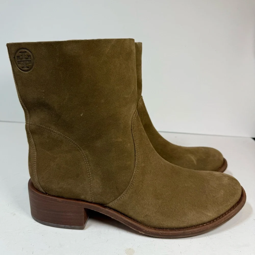 NWOT Tory‎ Burch Sienna River Rock Embossed Logo Suede Leather Boots Size 11M